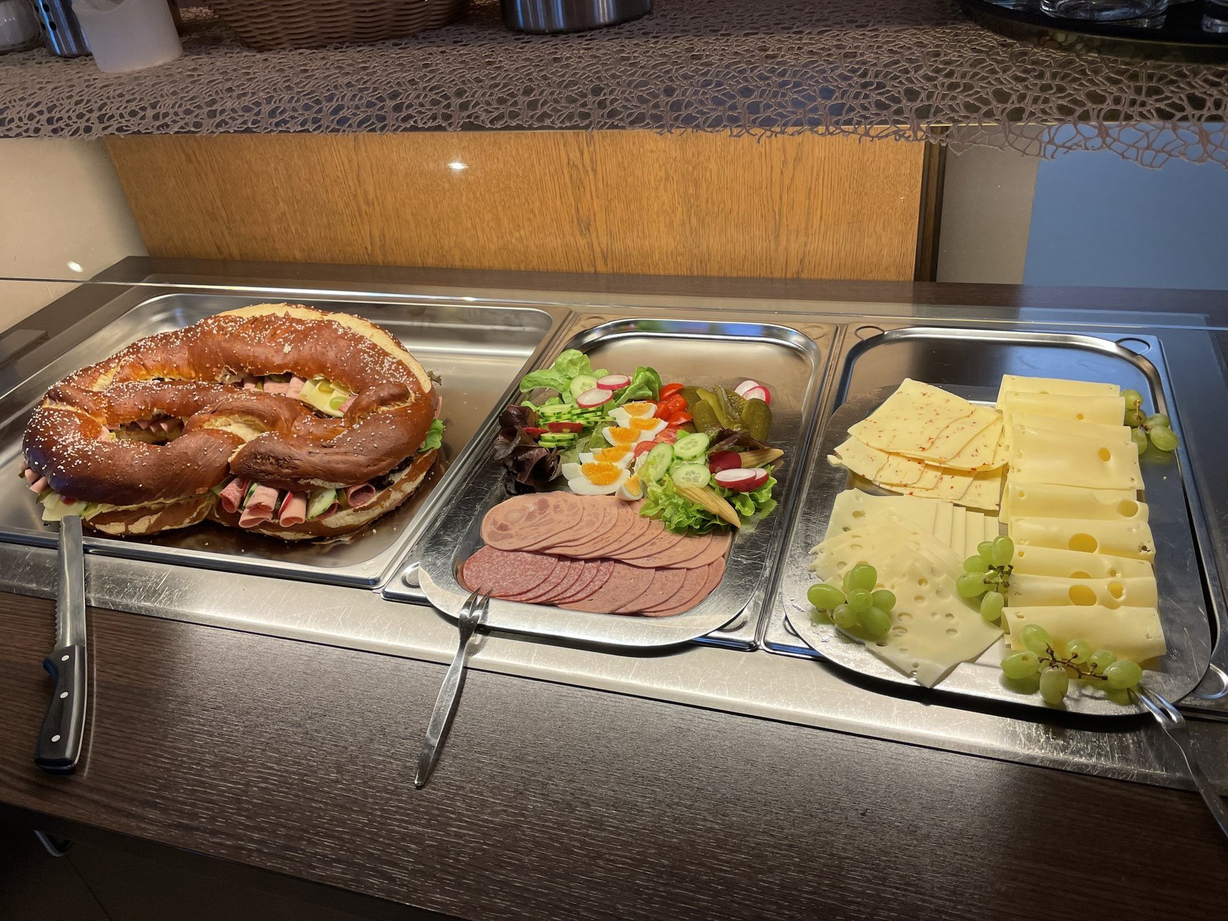Feier im Nebenzimmer mit Buffet - Abendbuffet 1